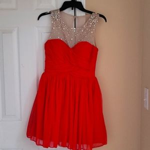 Good condition size 7 dress